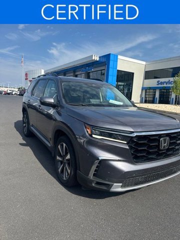 Used 2023 Honda Pilot Touring image 4