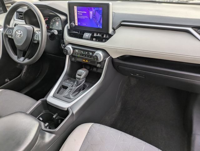 Used 2023 Toyota RAV4 XLE image 33