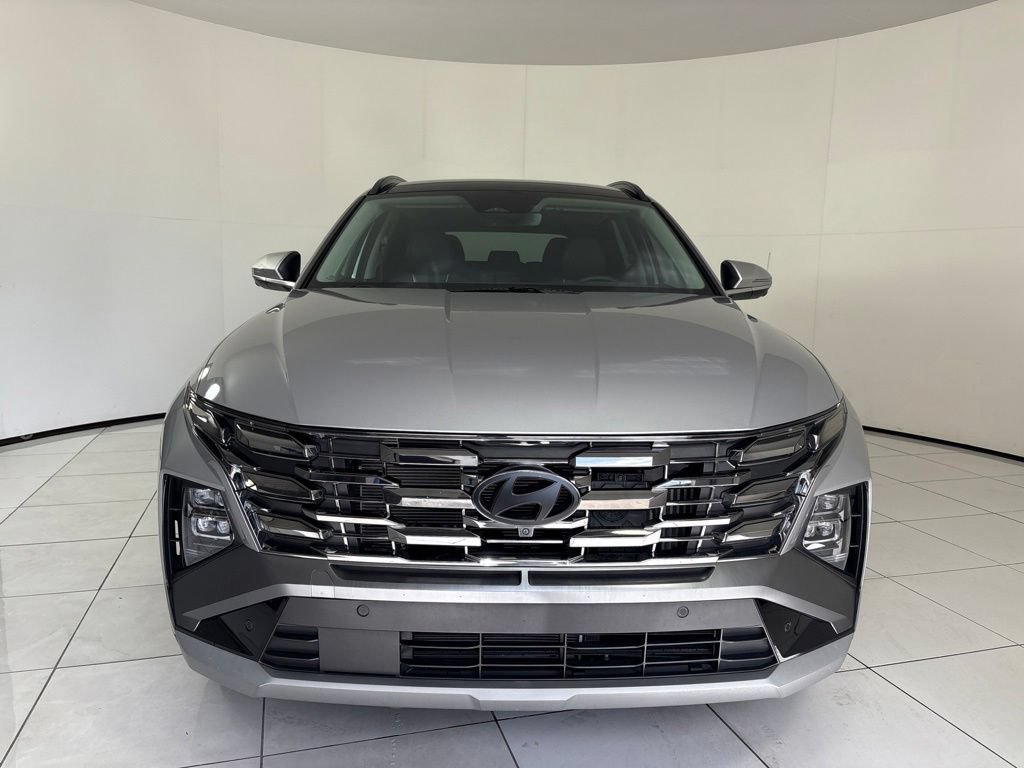Used 2025 Hyundai Tucson Limited AWD/4WD image 8