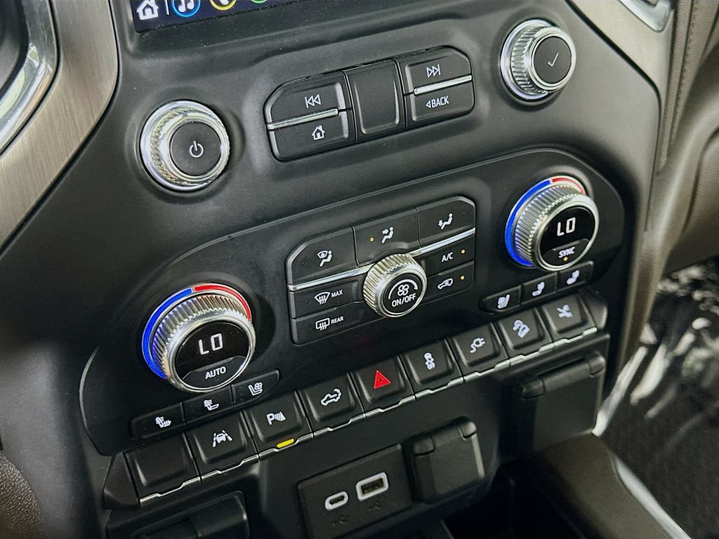 Used 2021 GMC Sierra 1500 Denali w/ Denali Ultimate Package AWD/4WD image 27