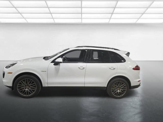 Used 2017 Porsche Cayenne S Platinum image 7