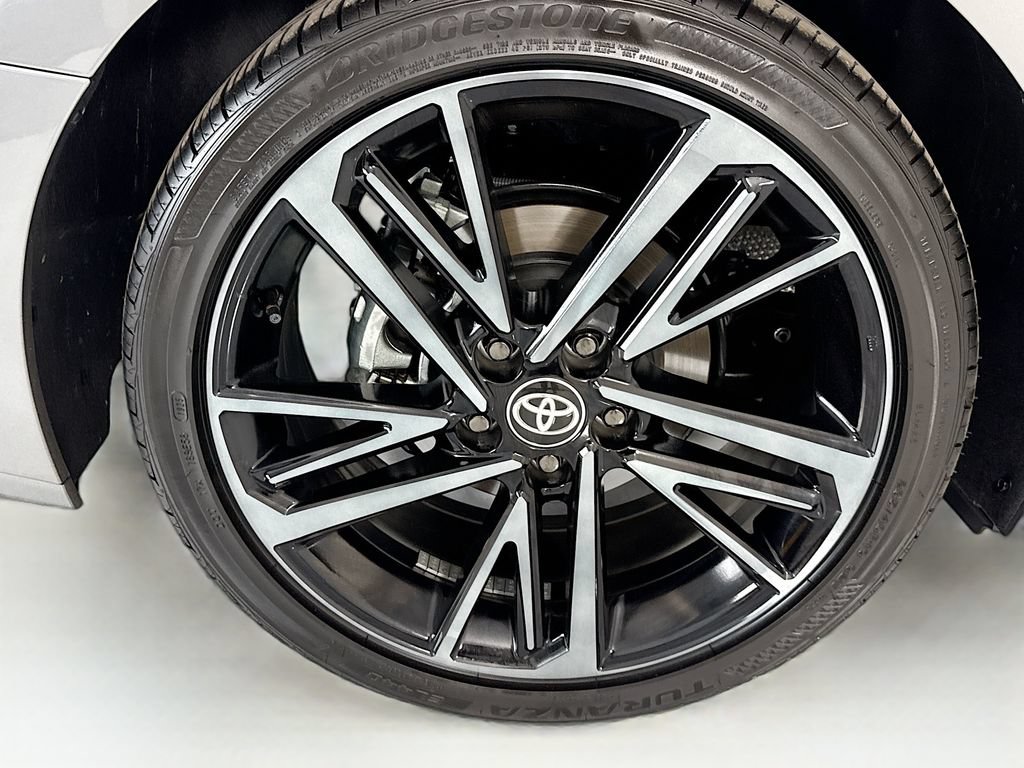 Used 2025 Toyota Camry XSE w/ Premium Package FWD image 33