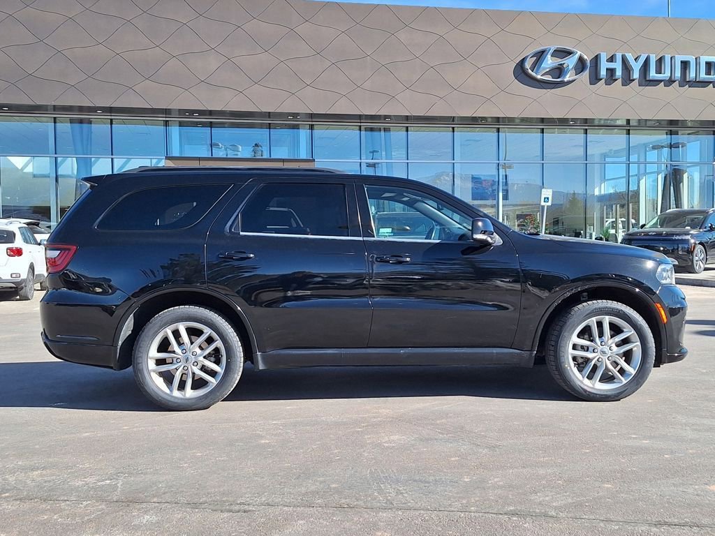 Used 2023 Dodge Durango GT image 2