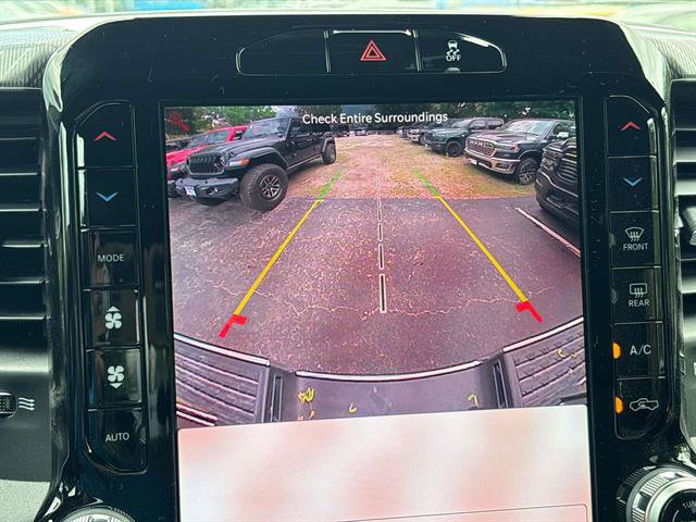 New 2026 RAM 2500 Big Horn AWD/4WD image 9