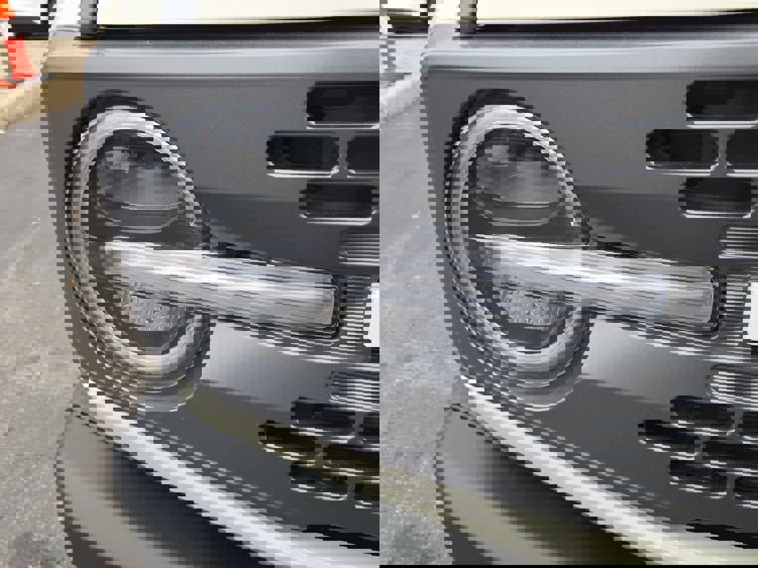 New 2025 Ford Bronco Badlands image 5