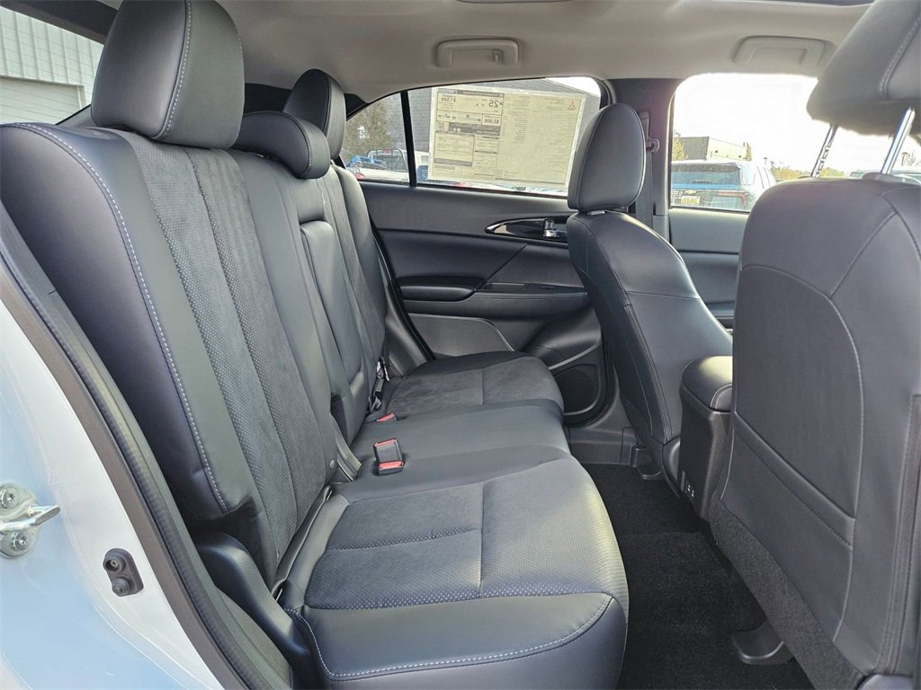 New 2026 Mitsubishi Eclipse Cross SE image 30