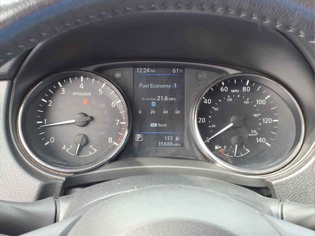 Used 2019 Nissan Rogue SV w/ Premium Package image 29