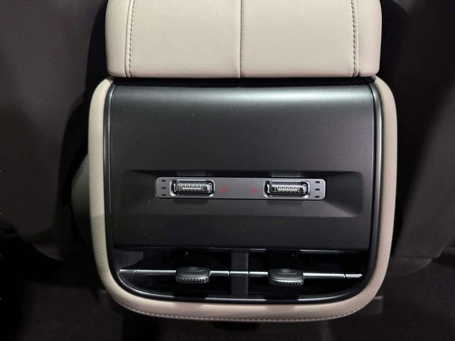 Used 2024 Lincoln Nautilus Reserve w/ Equipment Group 202A image 23