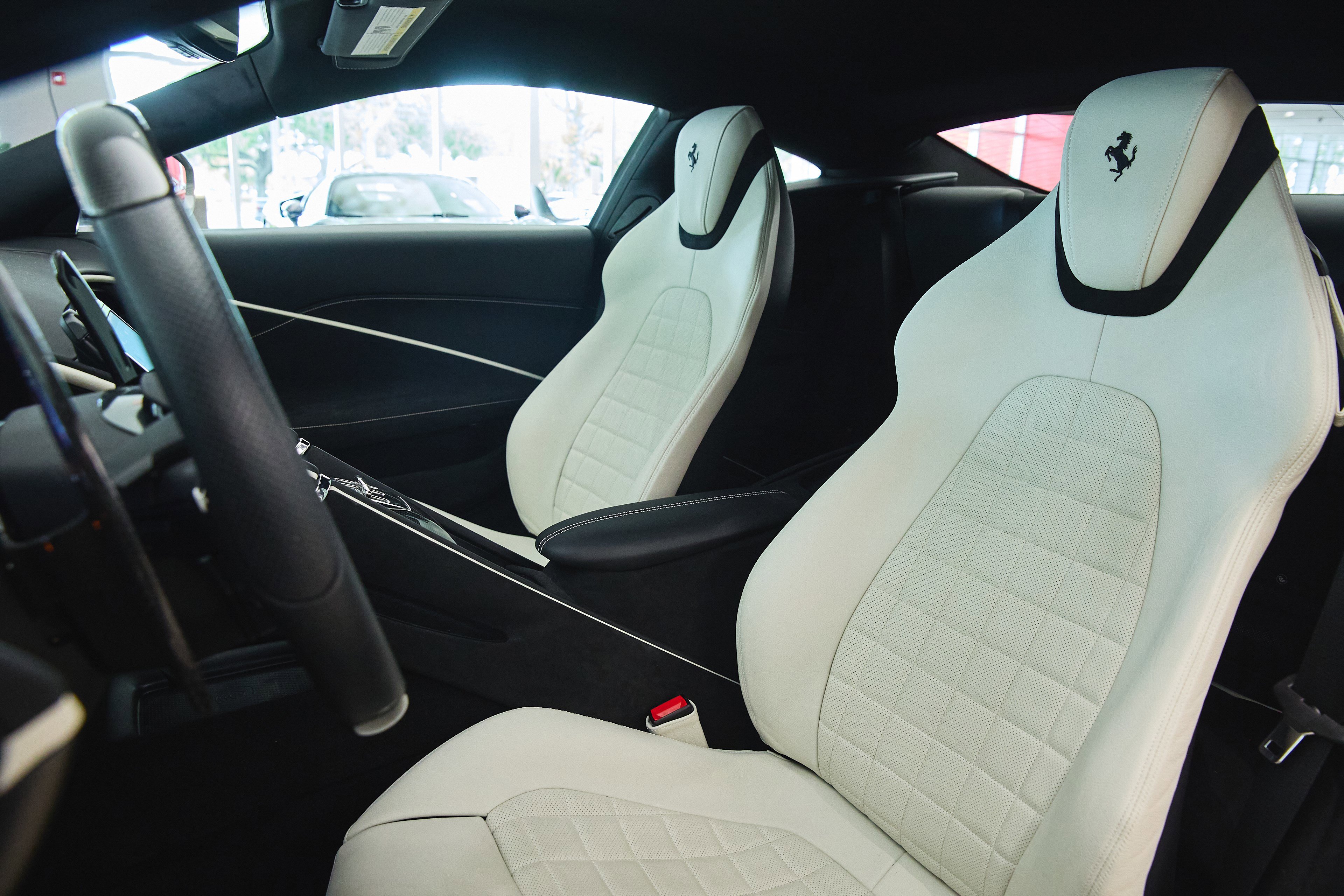Used 2023 Ferrari Roma image 21