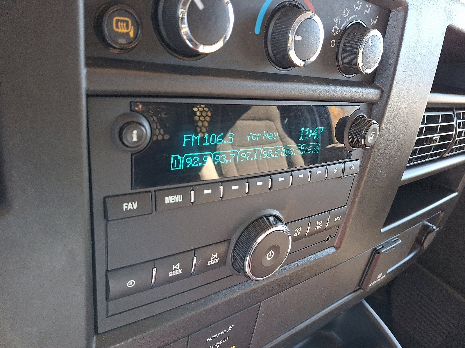 Used 2024 Chevrolet Express 2500 RWD 2500 Regular Wheelbase WT w/ Driver Convenience Package image 16