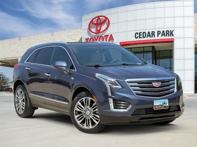 Used 2018 Cadillac XT5 Premium Luxury FWD image 1