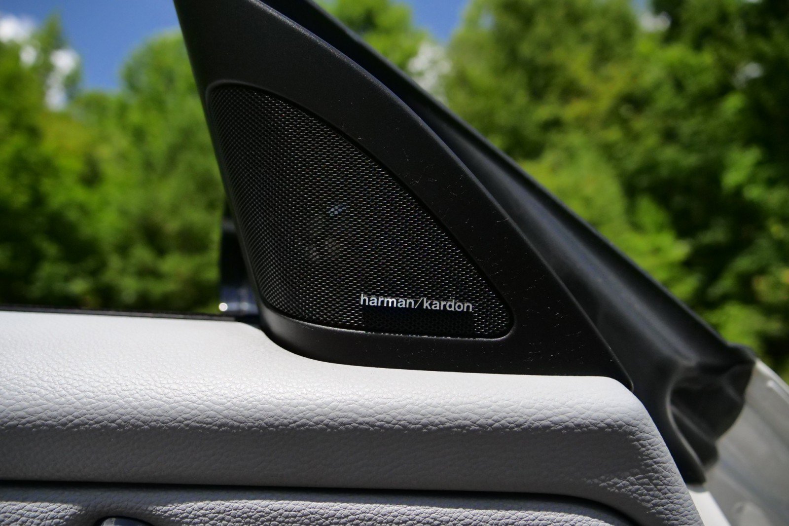 Used 2011 BMW 135i Convertible RWD image 22
