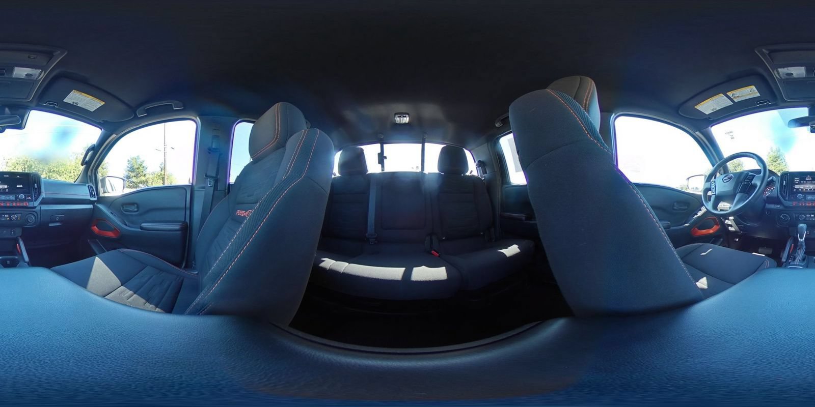 Used 2026 Nissan Frontier PRO-4X AWD/4WD image 42