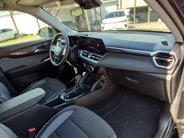Used 2026 Chevrolet TrailBlazer LT FWD image 29