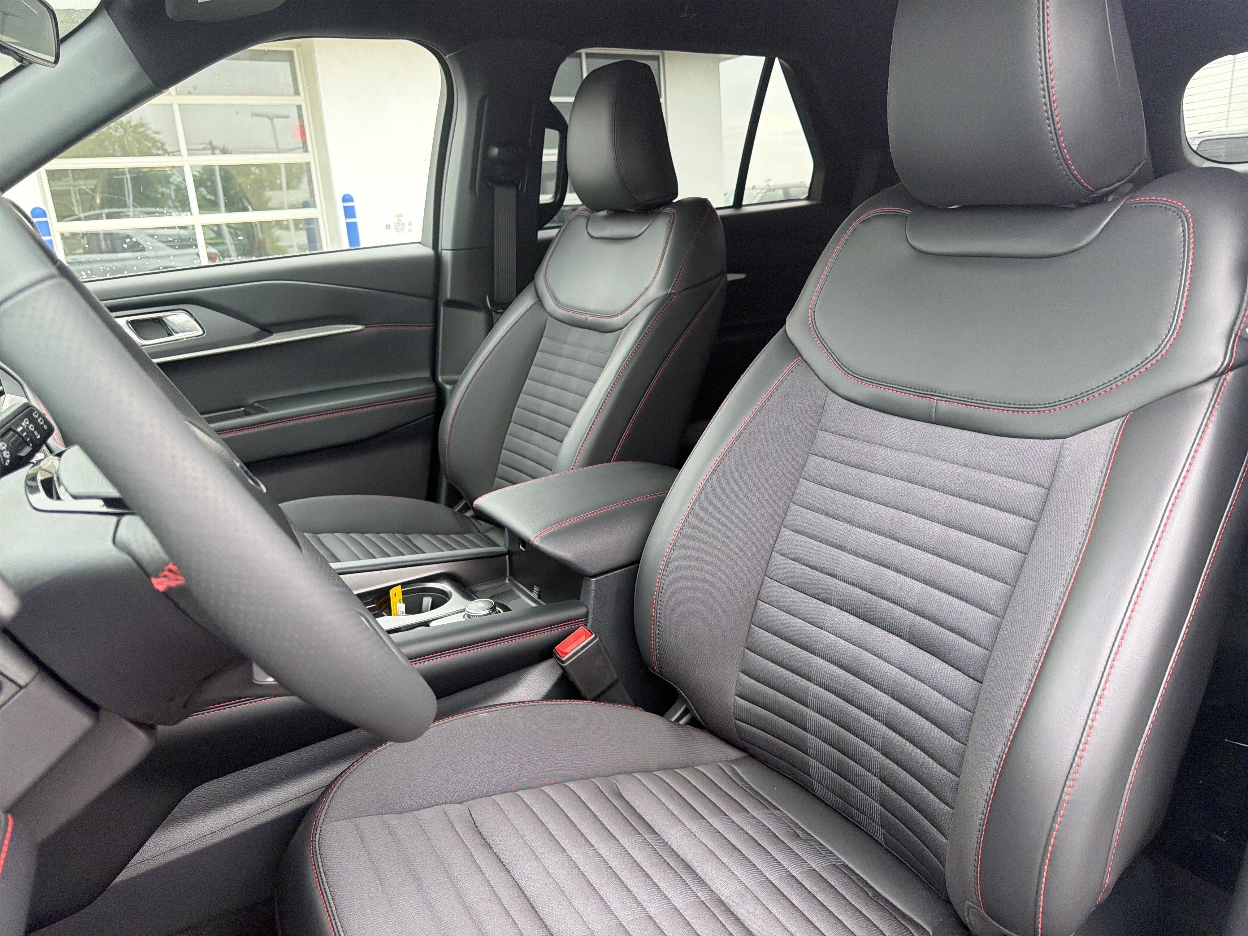 Used 2026 Ford Explorer ST-Line AWD/4WD image 24