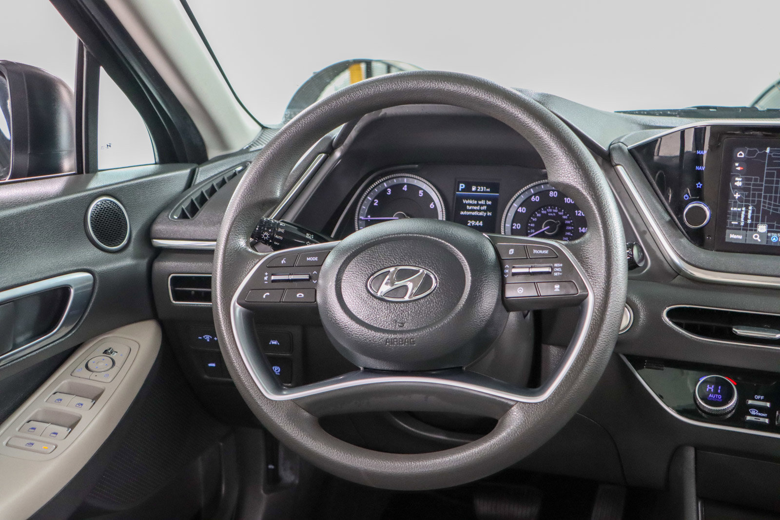 Used 2023 Hyundai Sonata SEL w/ Cargo Package image 12