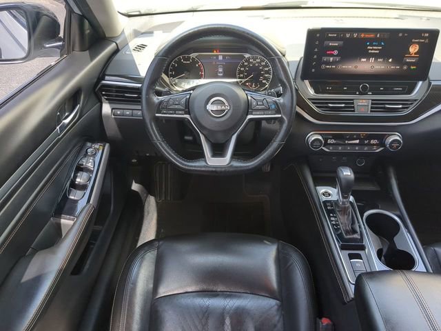 Used 2023 Nissan Altima 2.0 SR image 17
