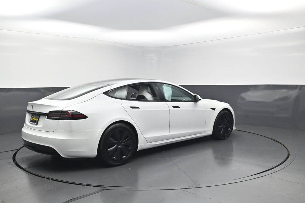 Used 2023 Tesla Model S AWD/4WD image 36
