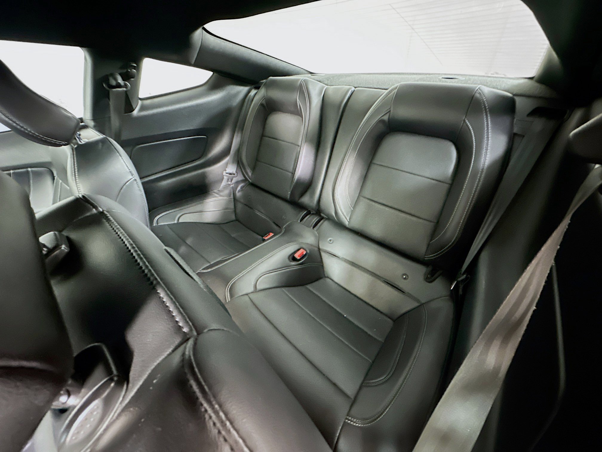 Used 2018 Ford Mustang Premium w/ Equipment Group 201A image 26