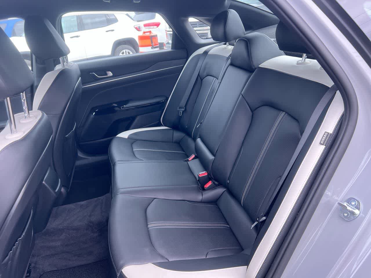 Certified 2025 Kia K5 GT-Line AWD/4WD image 23