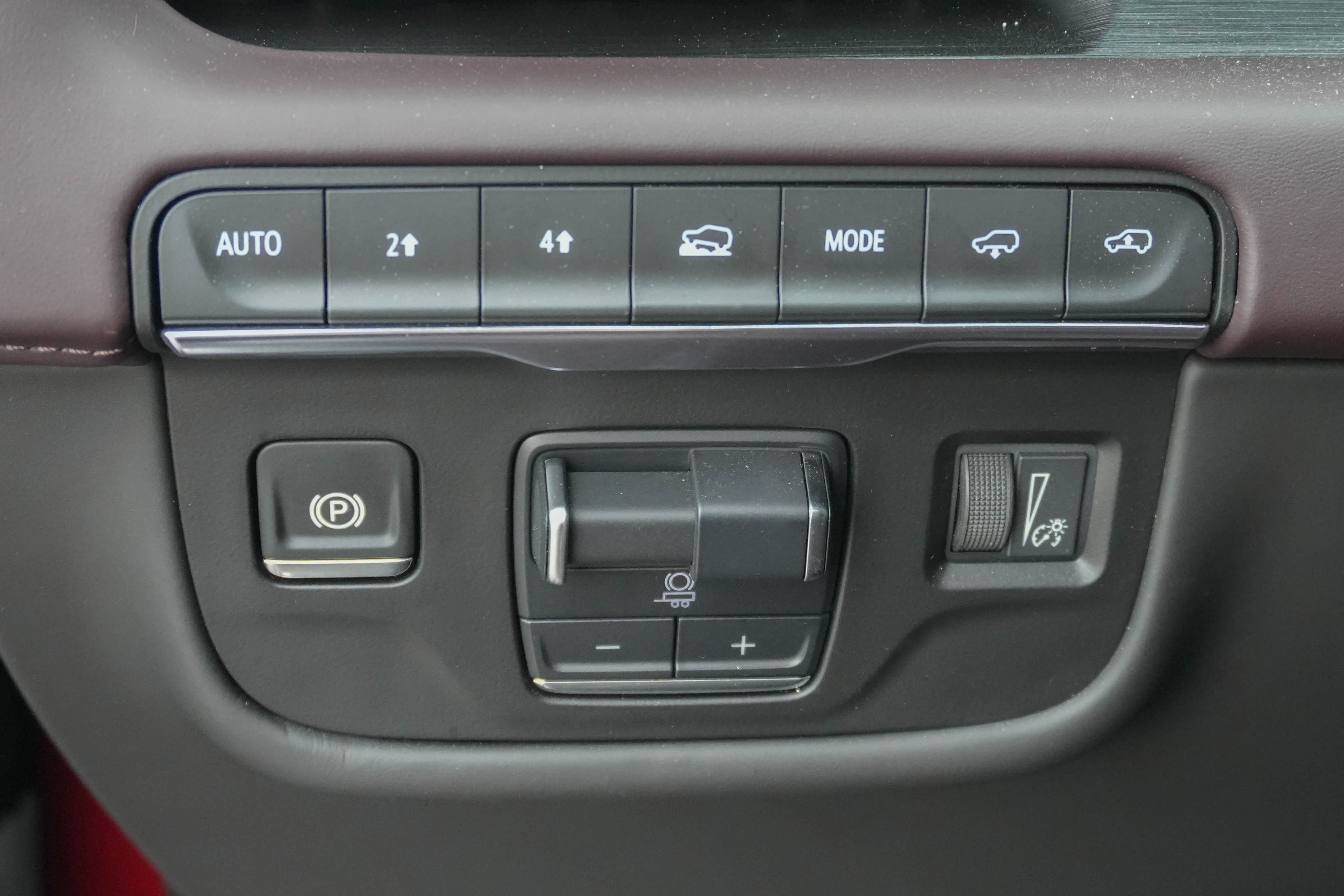 Used 2024 Cadillac Escalade Sport Platinum image 14