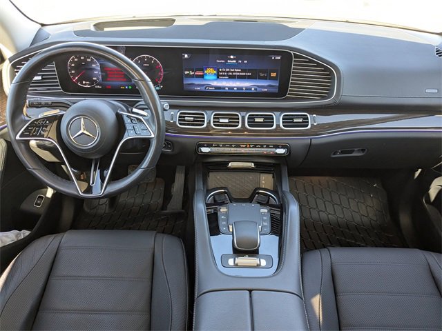 Used 2024 Mercedes-Benz GLS 450 4MATIC image 17