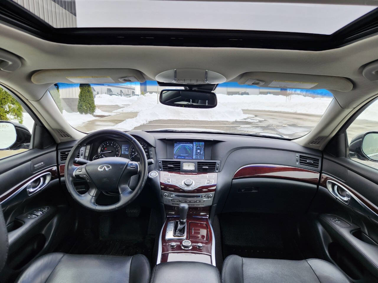 Used 2016 INFINITI Q70 3.7 image 6