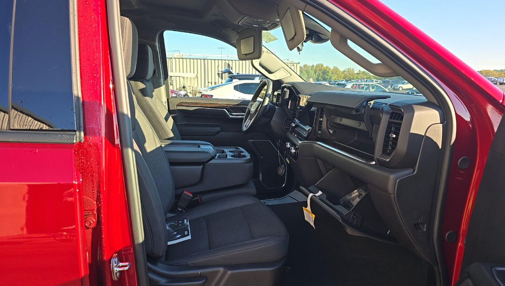Used 2024 GMC Sierra 1500 Elevation AWD/4WD image 9
