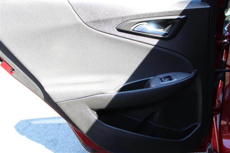Used 2023 Chevrolet Malibu RS FWD image 22