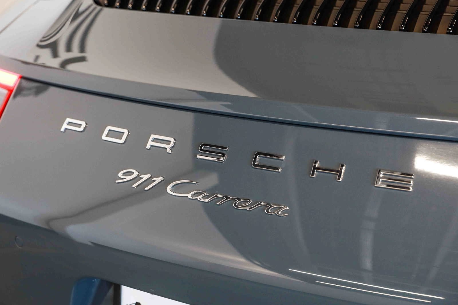 Used 2017 Porsche 911 Carrera image 23