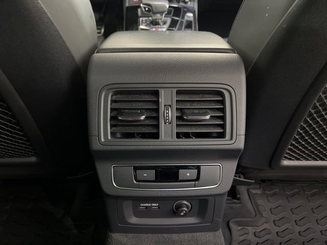 Used 2023 Audi SQ5 Premium Plus w/ Premium Plus Package image 17