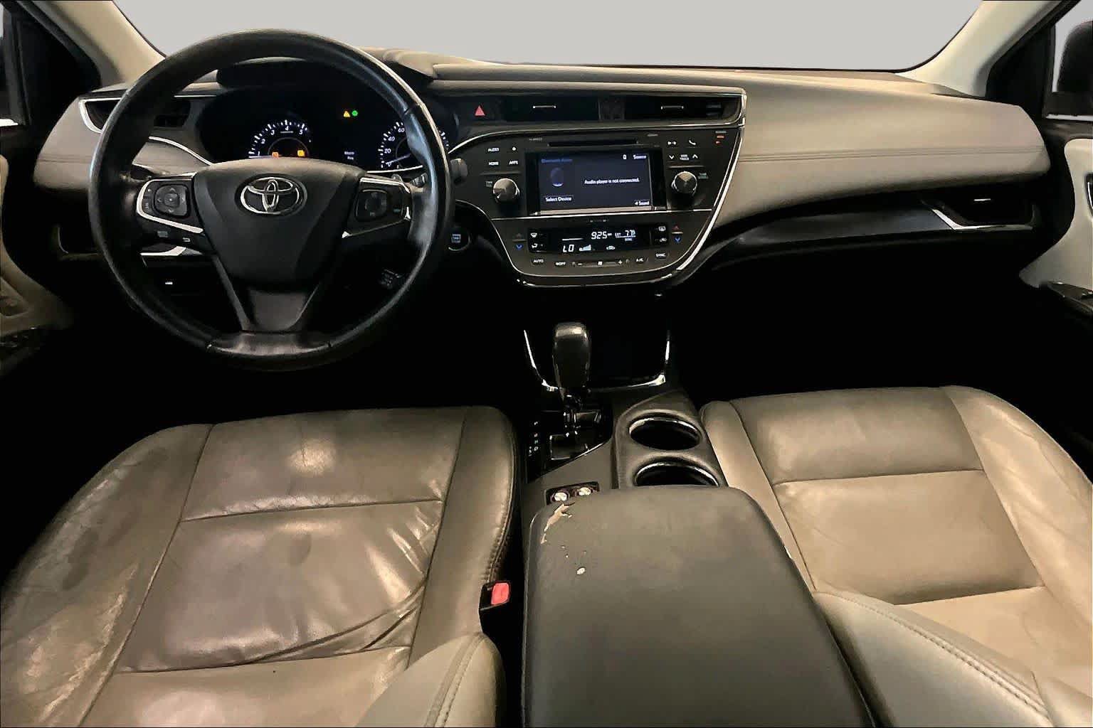 Used 2016 Toyota Avalon Touring FWD image 14