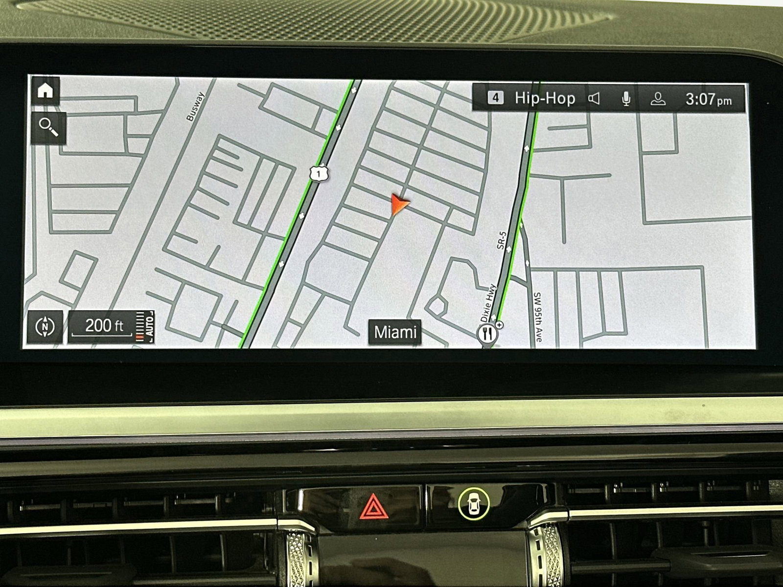 Used 2025 BMW Z4 M40i w/ Premium Package image 18