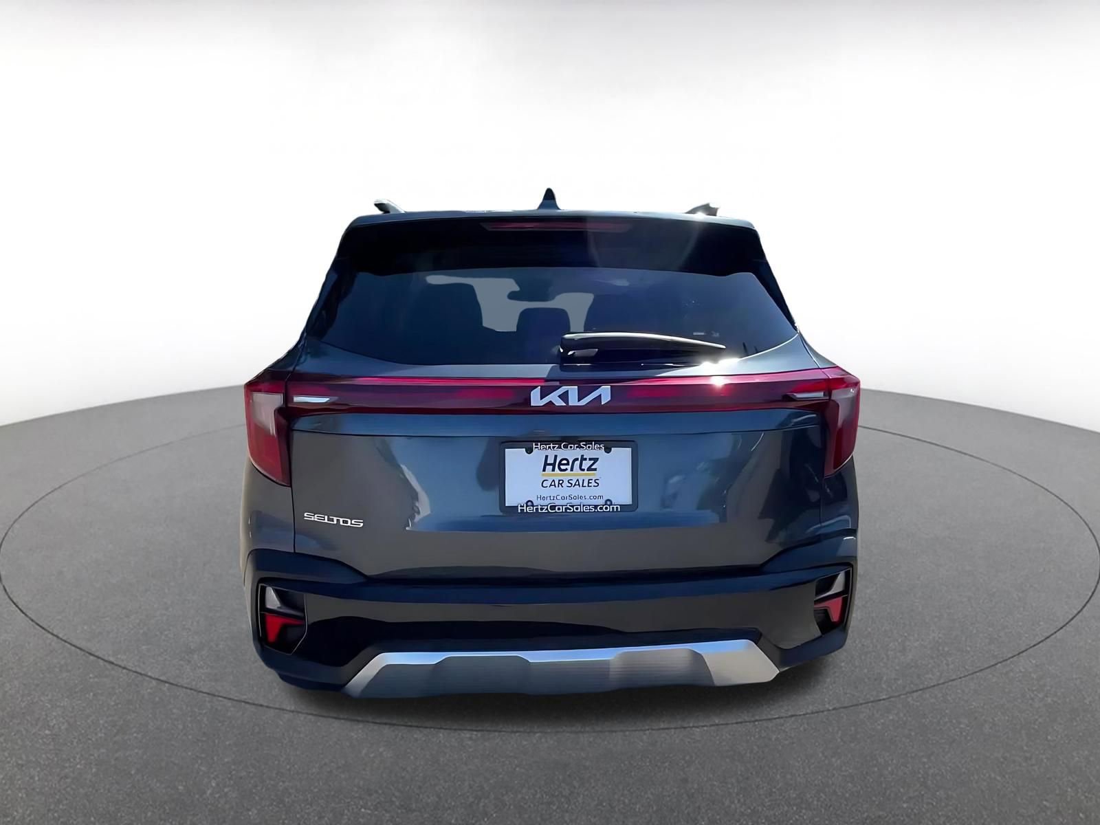 Used 2025 Kia Seltos S image 12