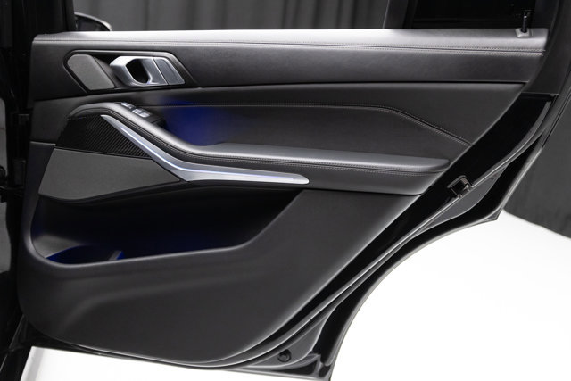 Used 2024 BMW X7 M60i w/ Executive Package image 70