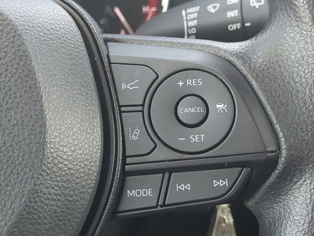Certified 2023 Toyota RAV4 LE FWD image 24