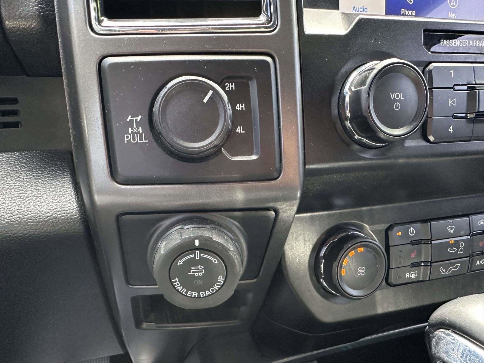 Used 2020 Ford F150 XLT w/ Equipment Group 302A Luxury AWD/4WD image 24