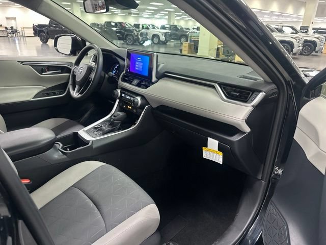 Certified 2024 Toyota RAV4 XLE AWD/4WD image 19