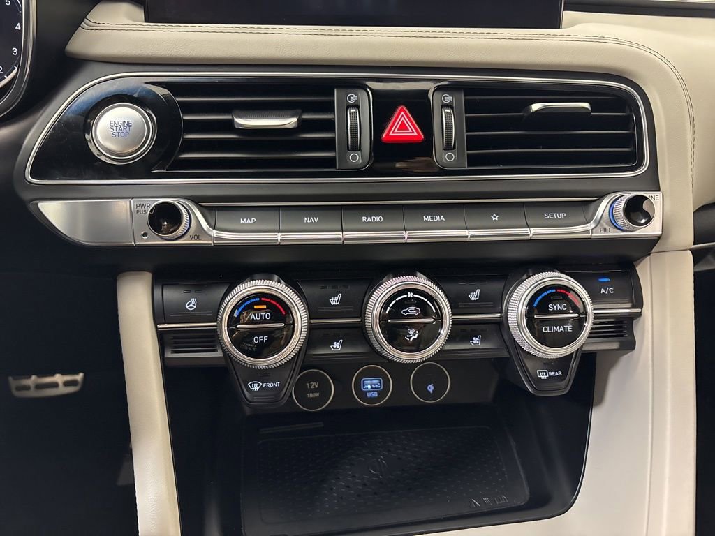 Used 2023 Genesis G70 3.3T w/ Sport Prestige Package image 28