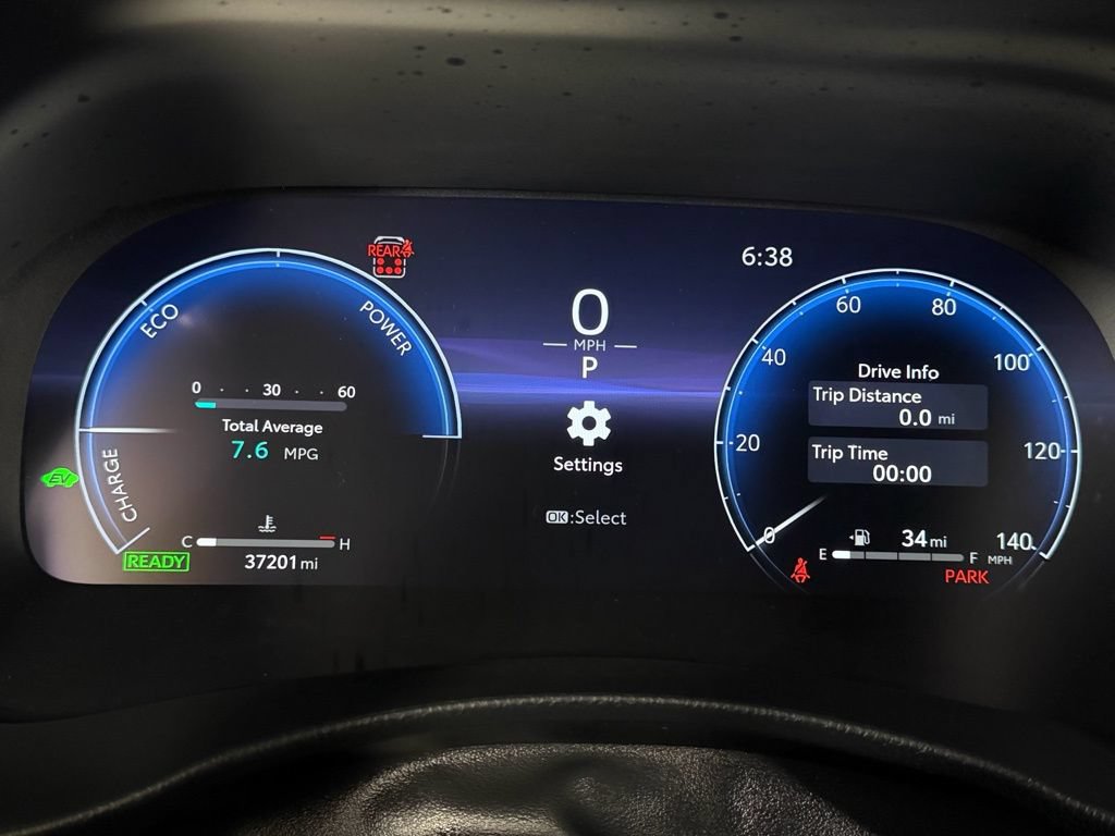 Used 2024 Toyota Highlander Platinum AWD/4WD image 16