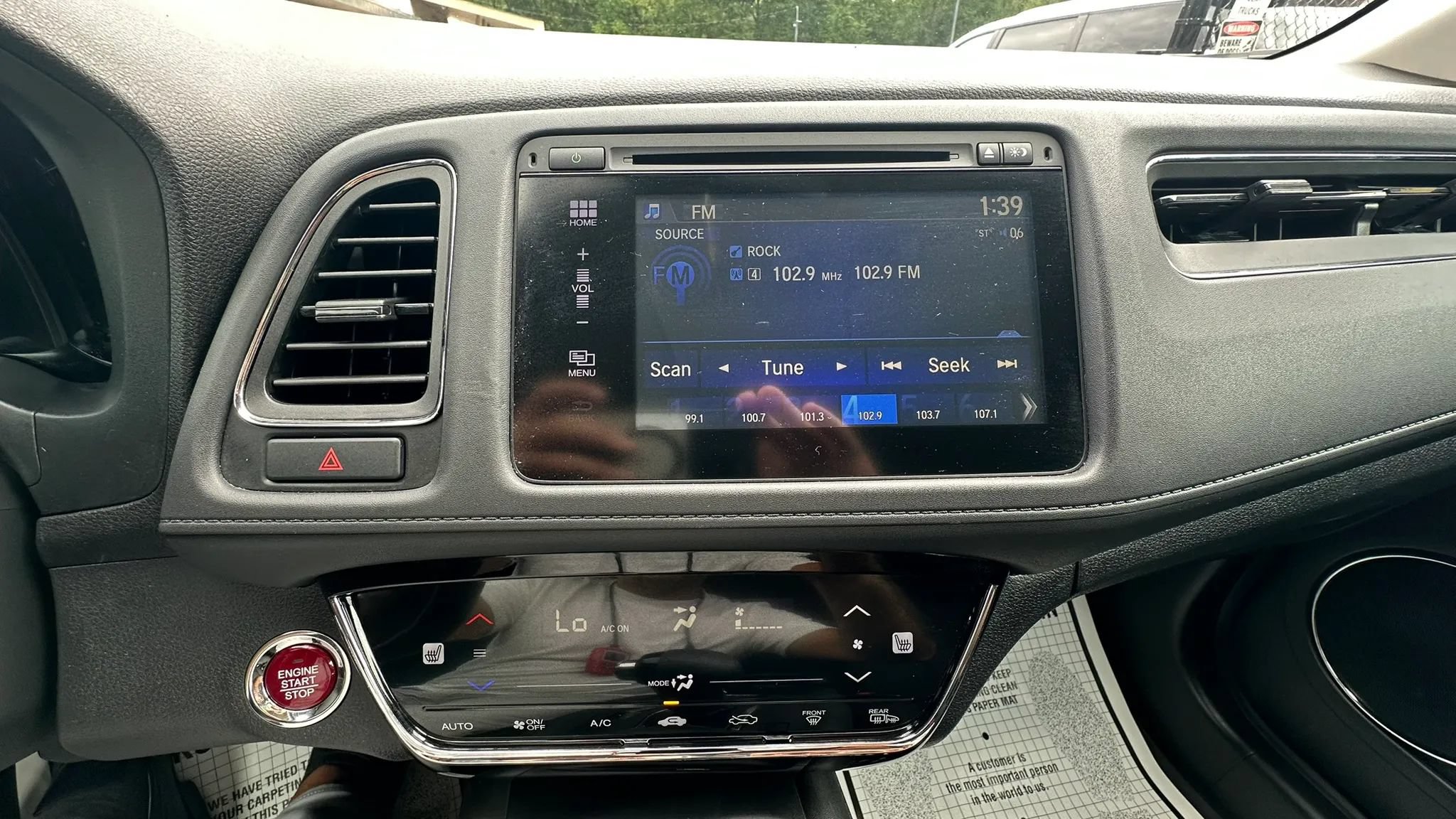 Used 2016 Honda HR-V EX image 14
