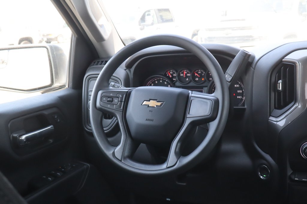 New 2026 Chevrolet Silverado 1500 Custom w/ LPO, Dark Essentials Package RWD image 26