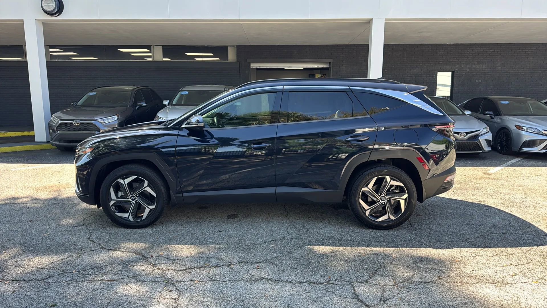 Used 2022 Hyundai Tucson Limited image 4