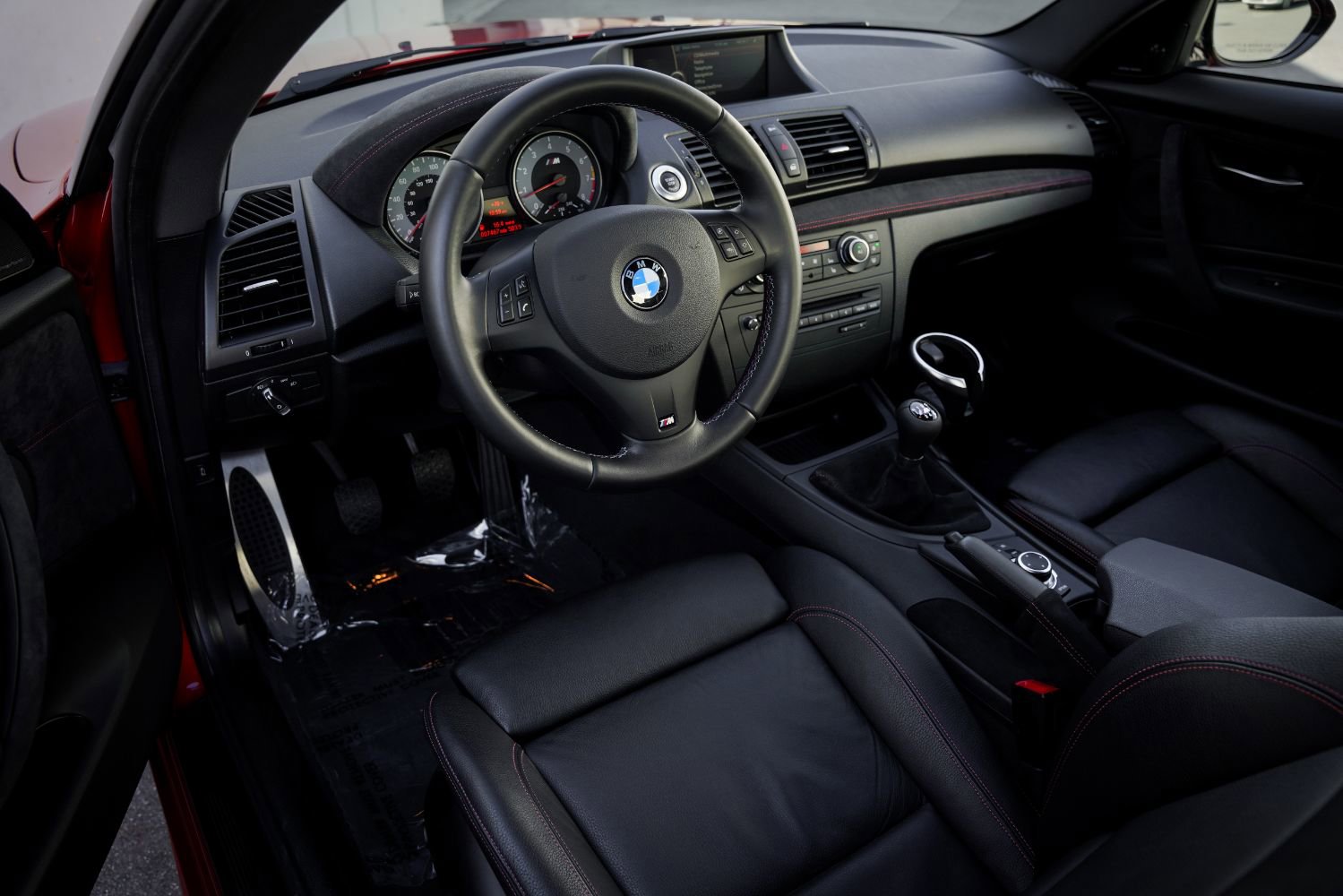 Used 2011 BMW 1 Series M image 2