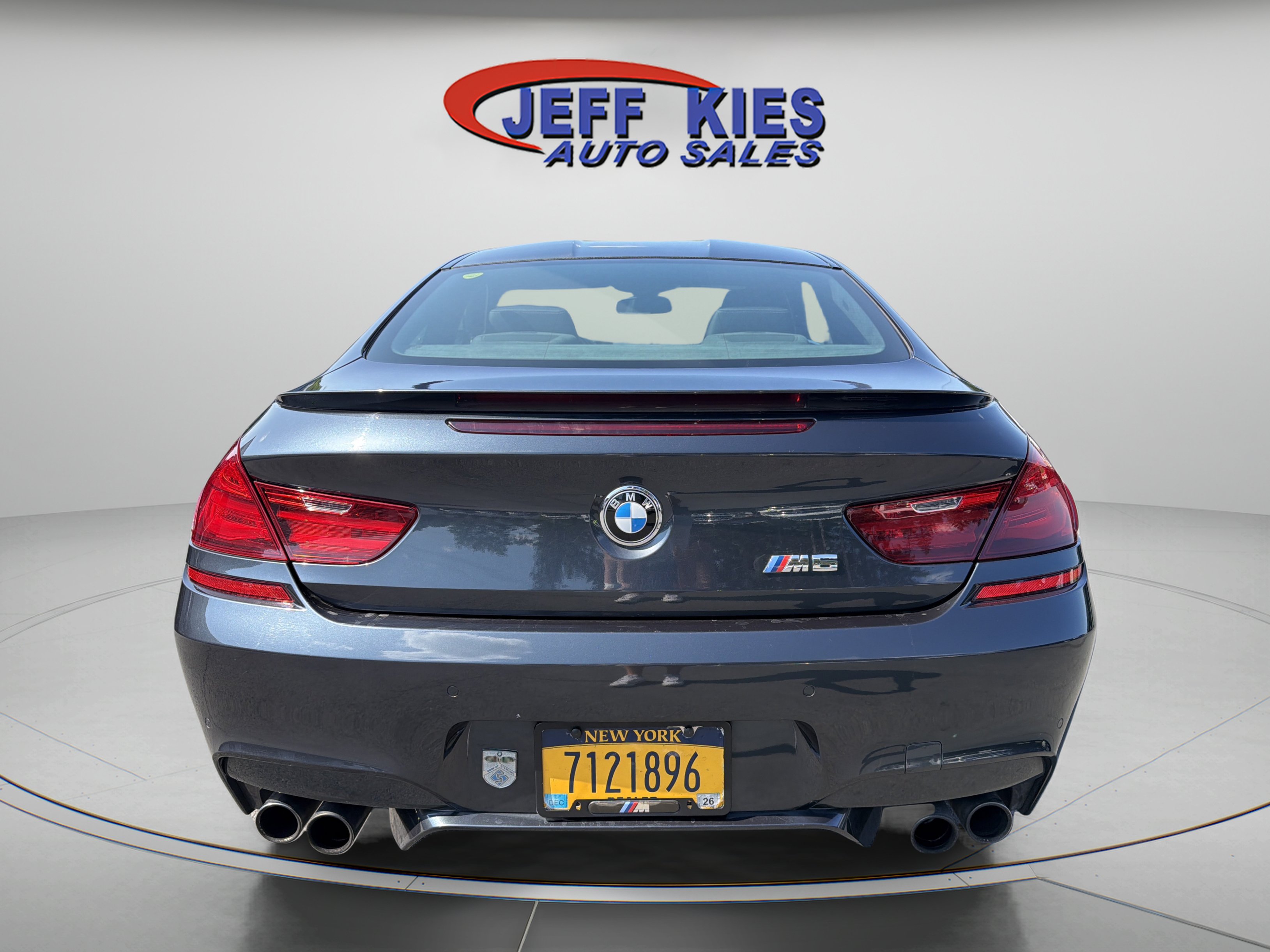 Used 2013 BMW M6 Coupe RWD image 6