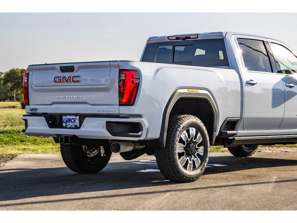 New 2026 GMC Sierra 2500 Denali w/ Denali Reserve Package image 19