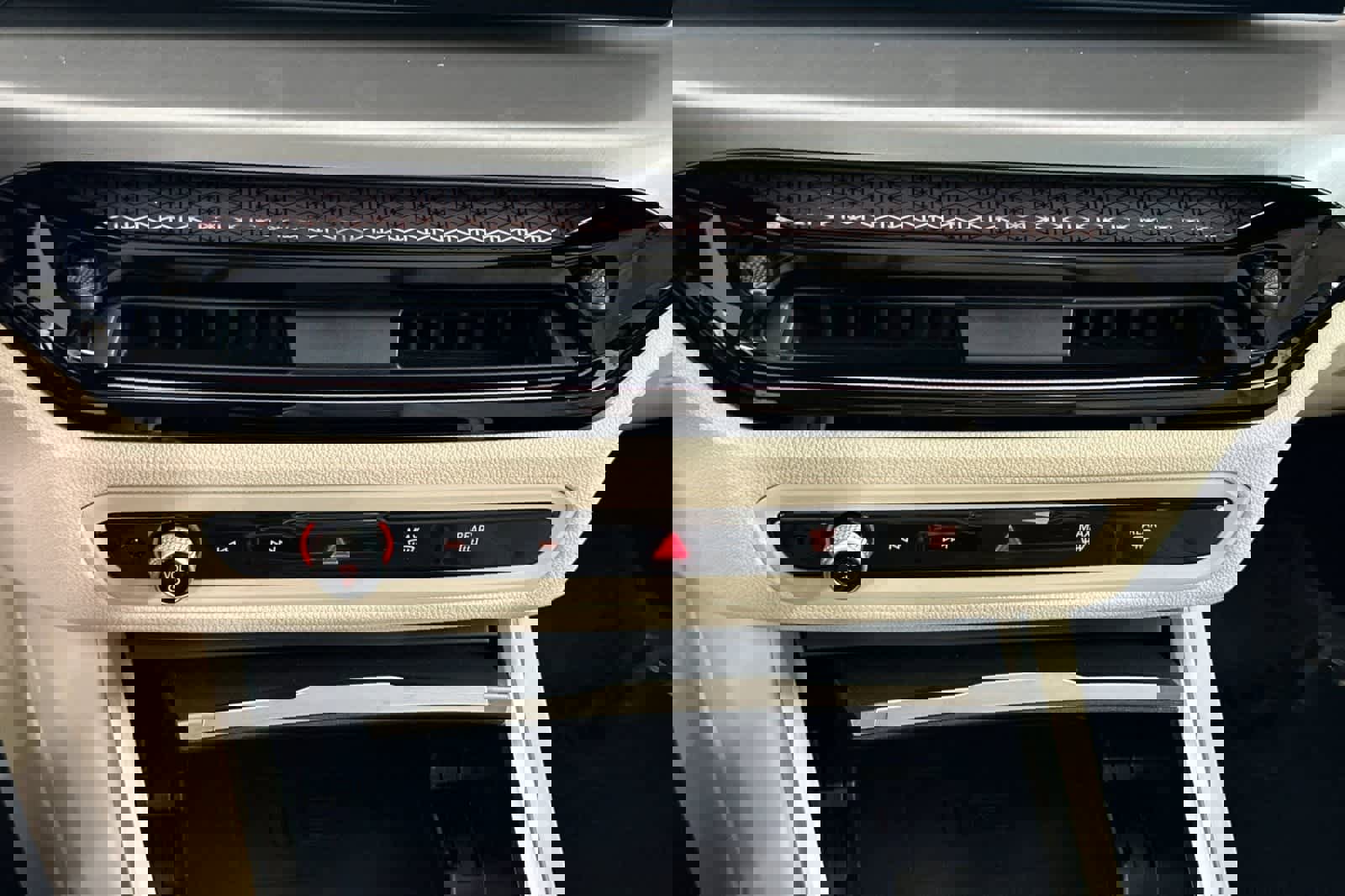 Used 2025 BMW 330i xDrive Sedan w/ M Sport Package image 20