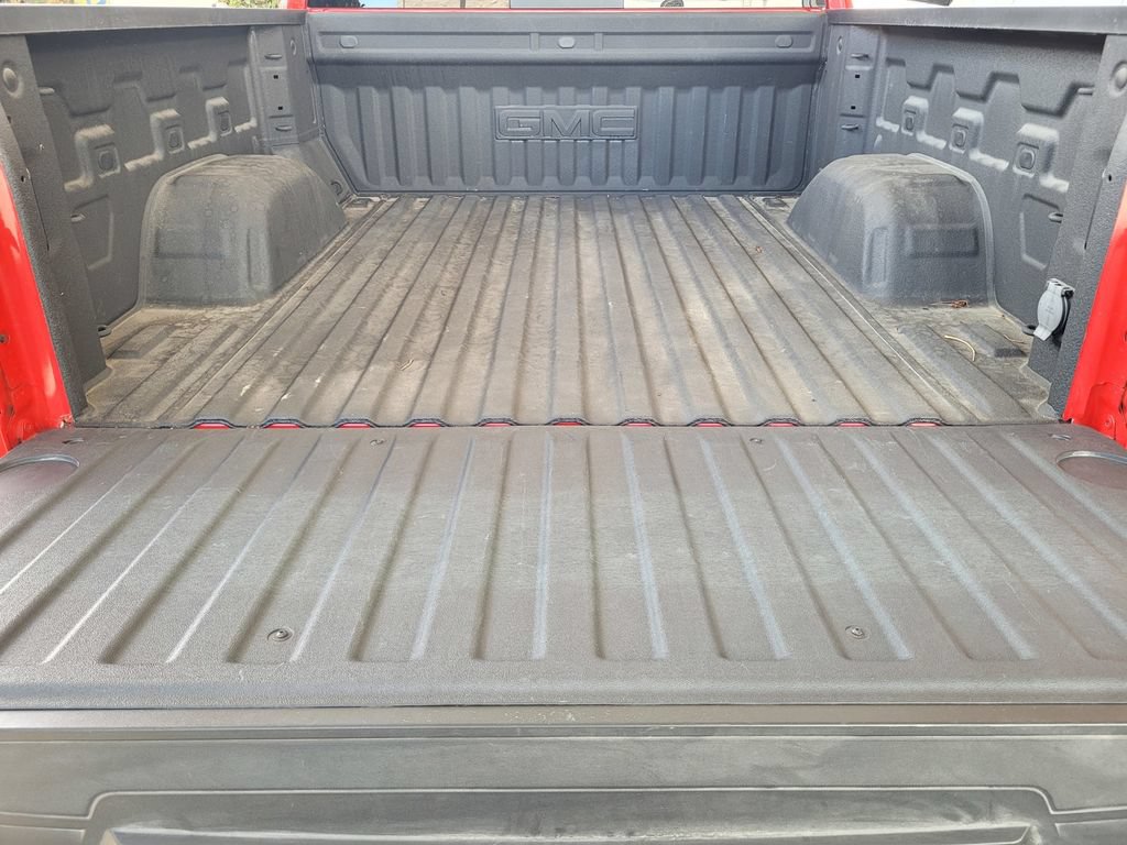 Used 2024 GMC Sierra 1500 Elevation w/ Elevation Premium Package AWD/4WD image 7