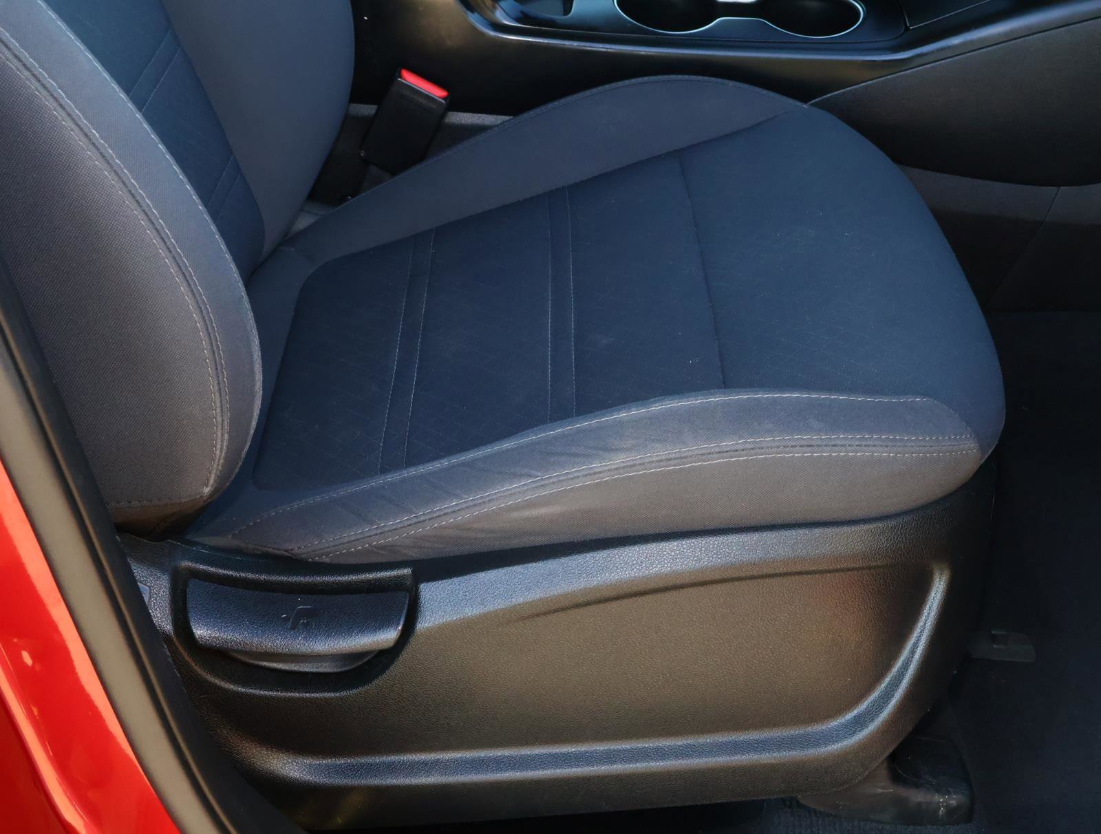 Used 2020 Kia Sorento LX image 17