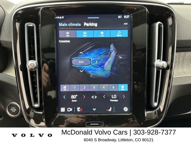 Certified 2023 Volvo XC40 B5 Ultimate w/ Protection Package Premier image 19